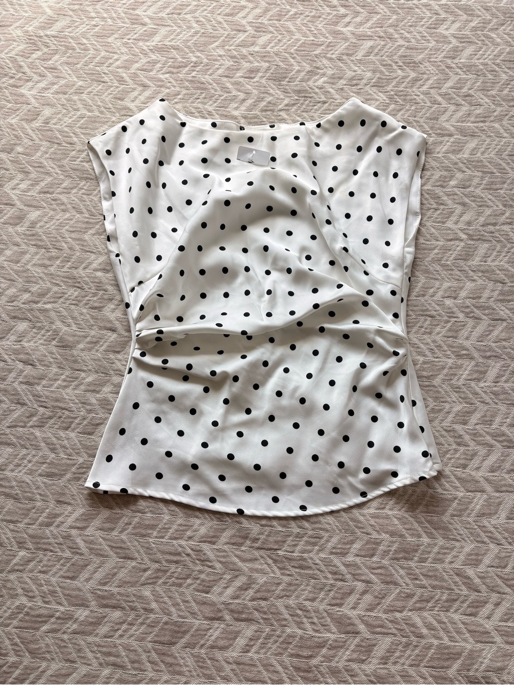 Sunday Edition White Polka Dot Satin Shell Top NWT Size Small